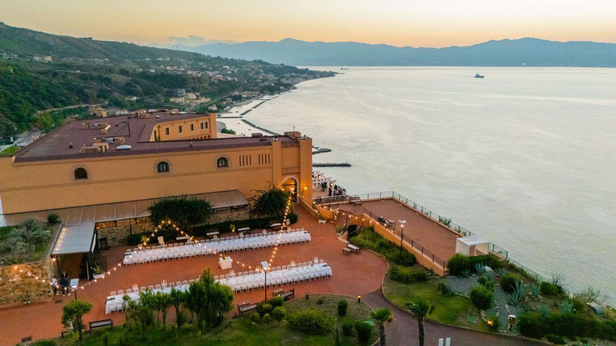 Altafiumara Resort & Spa Villa San Giovanni Exterior photo