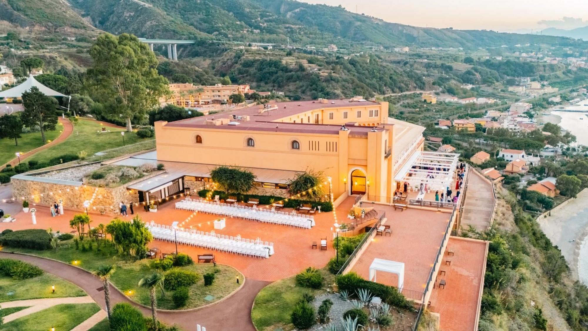 Altafiumara Resort & Spa Villa San Giovanni Exterior photo