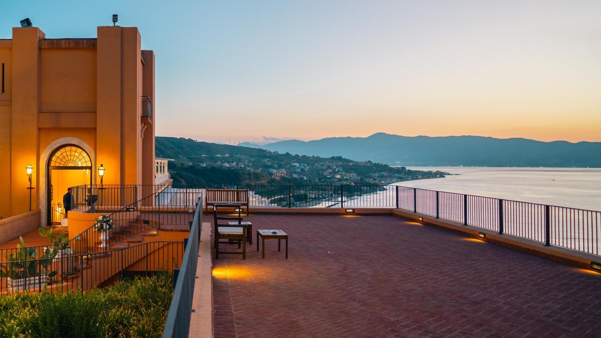 Altafiumara Resort & Spa Villa San Giovanni Exterior photo